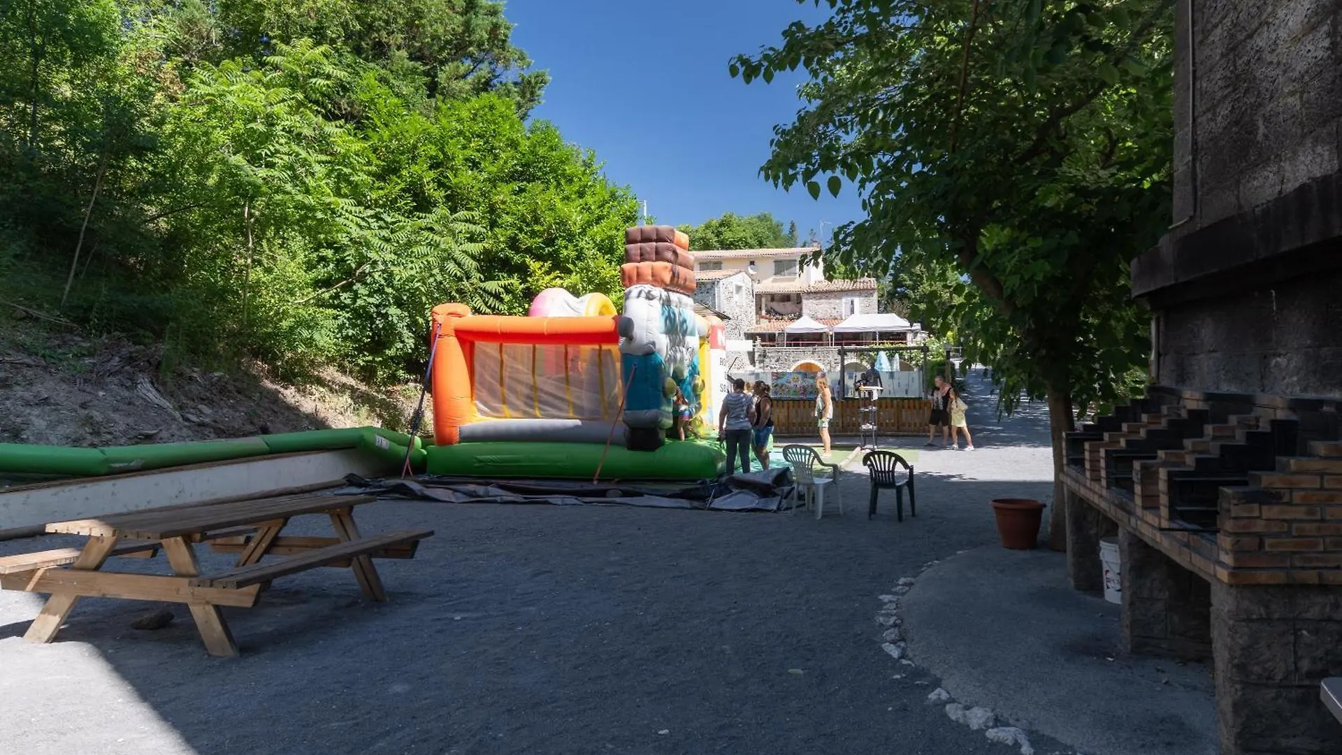 Les Rives D'Auzon Mobil-Home 6 Pers Lavilledieu  Campingplads